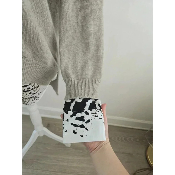 Brochu Walker Looker Cashmere Wool Layered V-Neck Oversize Sweater FLAWS size S - Picture 13 of 16